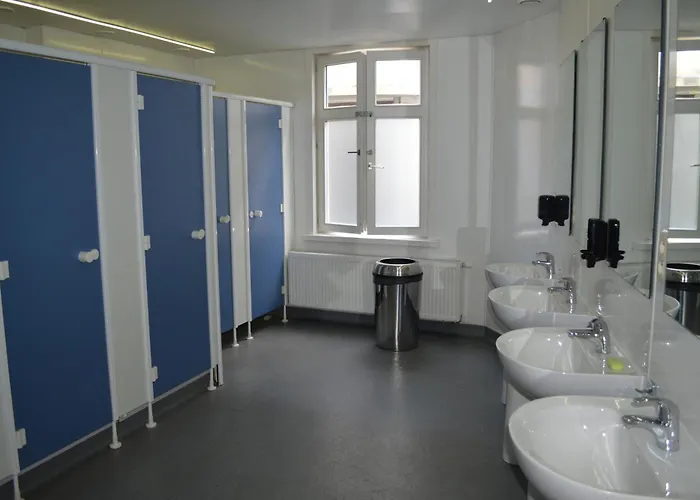 Dormitory Room Mixed