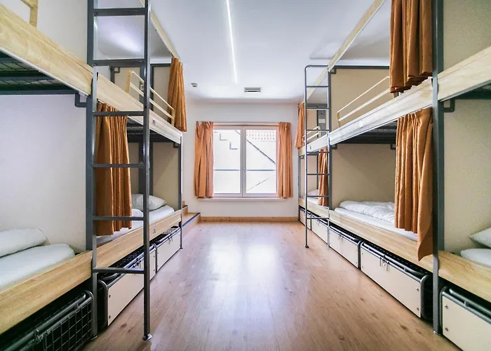 Dormitory Room Female only