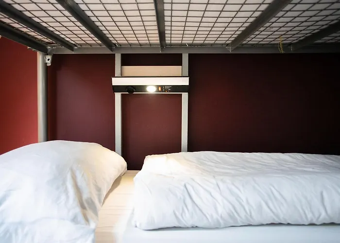 Dormitory Room Mixed