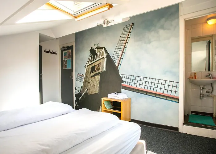 Private Bathroom Twin Room