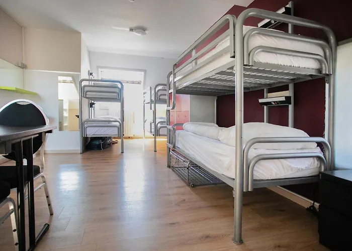 Dormitory Room Mixed