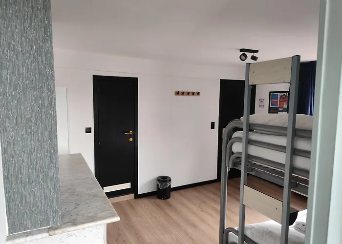 Private Bathroom Quadruple Room